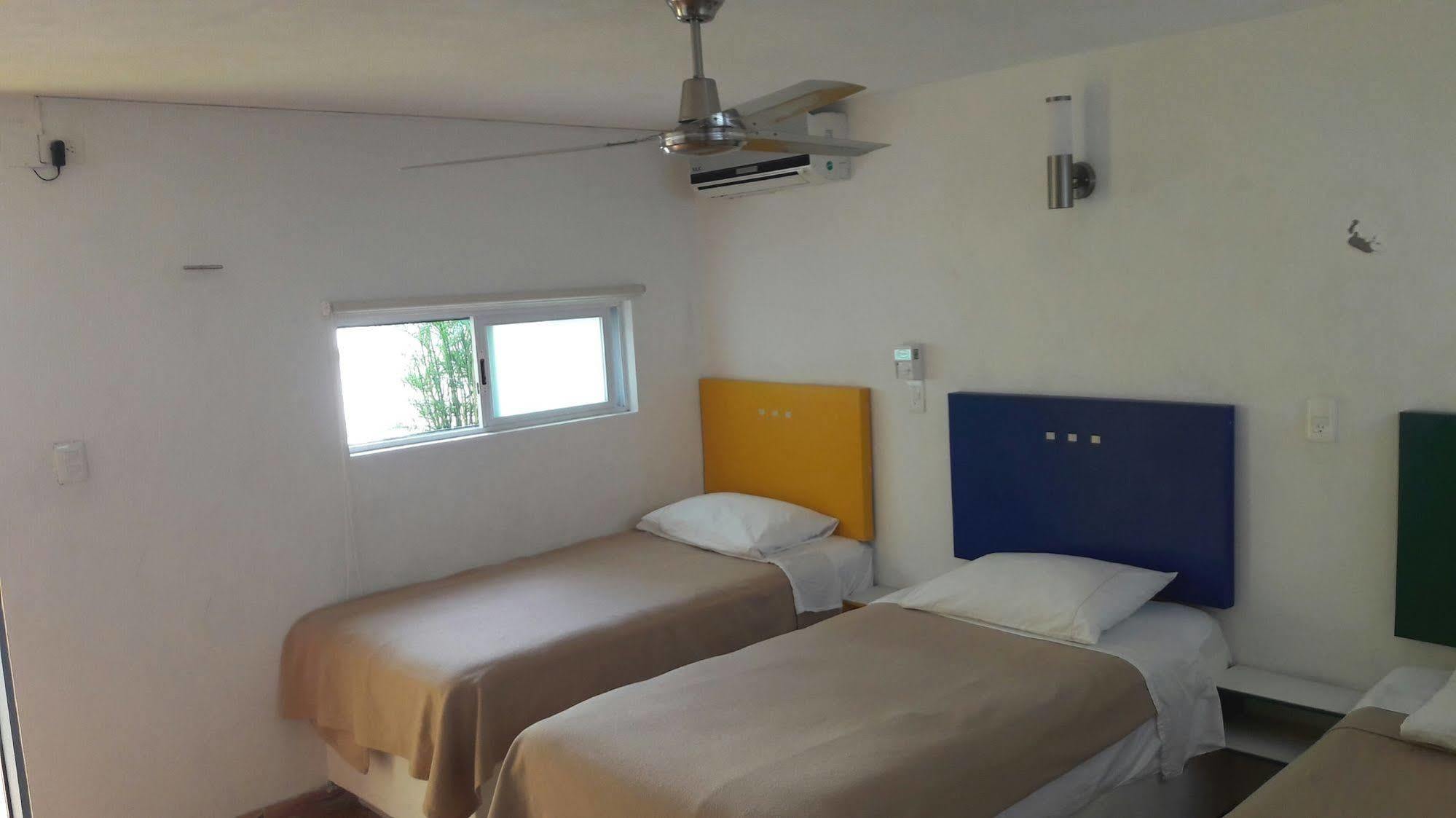 Hotel Maria Guadalupe วัลลาโดลิด ภายนอก รูปภาพ
